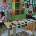 Deca, roditelji i vaspitači šalju poruku o značaju porodice i zajedništva