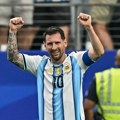 Nadrealne scene: Pogledajte kako su u Bangladešu proslavili gol Mesija za rekord! Ovo je jače nego u Argentini