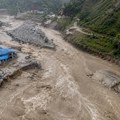 Razorne poplave pogodile Nepal: Spasioci tragaju za stotinama nestalih