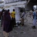 Višesatni napad ekstremista na hotel u Somaliji, ubijeno devet osoba