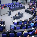 Šolc u manjini Nemački Bundestag usvojio predlog opozicije o strožoj migracionoj politici