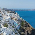 Zemljotres uništio jednu od najpoznatijih plaža na Santoriniju (VIDEO)