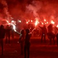 Huligan trčao Splitom vezan lisicama posle masovne tuče (VIDEO)