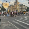 Protest ispred SKC-a, blokirana raskrsnica: „Ne samo da ništa nije nestalo, nego smo i oplemenili centar“