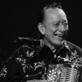 Umro poznati harmonikaš