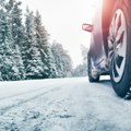 Stiže sneg, nije dovoljno samo zameniti zimske gume Stručnjak otkriva kako spremiti automobil za loše vremenske uslove