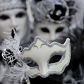 Ručni rad i tradicija: Gde se danas prave venecijanske maske?