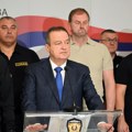 Dačić: Povređeno 17 policajaca, 47 lica privedeno zbog incidenata, među njima i stranac