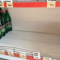 Panika među Čačanima koji nemaju vodu: Ispražnjeni rafovi u radnjama, za pola sata prodato 30 paketa vode