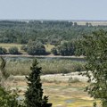 Potezi očajnika na Dunavu: Miniraju stijenu i potapaju teglenice kako bi spasili nuklearku