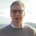 Vučić najavio da će danas u niškom UKC posetiti aktivistu SNS „koji je napadnut u kampanji od vrata do vrata“, policija i…