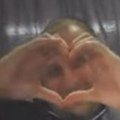 Verenik joj je pokazao srce preko video-poziva: Stefani Grujić mu pruža podršku posle hapšenja, podelila video