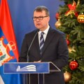 Mirović uručio Pokrajinsko priznanje u oblasti ljudskih i manjinskih prava „Ljudevit Mičatek“ Jeleni Jovanović