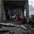 Lokalno stanovništvo tvrdi: Izrael izveo vazdušne napade na Rafu