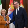 Predsednik Vučić sa Stefanijom Kraksi o saradnji Srbije i Italije