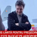 Predsednik Rumunije zavejan u mećavi, ne može da se vrati kući: Snimak je nadrealan, pogledajte čime leti (video)