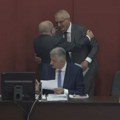 "Čestitam novogodišnjem predsedniku": SNS ponavljao glasanje u Kuli sve dok nisu izglasali svog kandidata