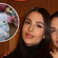 Nemanja, svekrva i zaova obasuli Anastasiju poklonima: Spemili joj iznenađenje, ona im se javno obratila