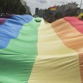 Beograd Prajd organizuje Prajd karavan i proteste u šest gradova Srbije