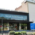Premijerno izvedena predstava "Žena veže rep" na letnjoj sceni Beogradskog dramskog pozorišta