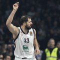 Nikola Mirotić o Džimiju Batleru: "Ima lude navike"