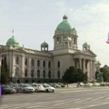 Psovke i uvrede na dnevnom redu skupštine