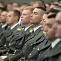 ZLF: Promocija najmlađih oficira ove godine na periferiji, da ne smetaju elitim jedinicama u centru