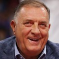 Dodik: Britanski ambasador je politički lešinar. Britanski ambasador: Referendum o Dodiku podrivanje ustavnog poretka BiH