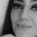 Umrla prelepa Dženita (25): Bivša misica ostavila trojicu sinova iza sebe, porodica neutešna