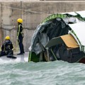 Teretni avion izleteo sa piste u Hongkongu, poginule dve osobe