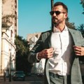 Muškarci rođeni u ova 3 horoskopska znaka osvajaju bez truda — harizma im je urođena!