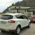 Nestašica goriva na pumpama u Sloveniji, Vlada razmatra ograničenja za strance