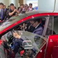 Вучић понудио КСиаомију најбоље субвенције за отварање творнице аутомобила у Србији