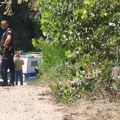 Prve fotografije sa mesta tragedije na Savi! Telo muškarca zakačeno za splav, drama kod poznatog restorana