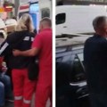 Blokader gurnuo starca na vozilo u pokretu, aktivista SNS u Urgentnom centru