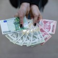 Srbi u aprilu manje zarađivali nego u martu: Republički zavod za statistiku objavio podatke o prosečnoj plati