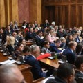 Pred poslanicima 60 tačaka: Sednica Skupštine Srbije danas, na dnevom redu budžet, medijski zakoni...