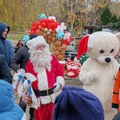 Mališani tražili od deda Mraza dres Vlahovića, igračke i telefone