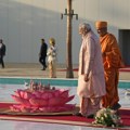 Indijski premijer Modi posetio prvi tradicionalni hinduistički hram na Bliskom istoku