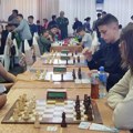 Kadetsko-omladinski festival na 64 polja: U Paraćinu počelo prvo takmičenje u ubrzanom šahu (foto)