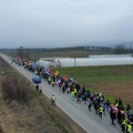 Studenti koji su jutros krenuli iz Leskovca na pola puta su do Niša (video)