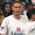 Matić prekrio zastavu duginih boja i odmah problem…