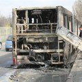 Putnici bili U autobusu kad je izbilo požar: Detalji drame kod Ribara: Vatrogasci odmah reagovali