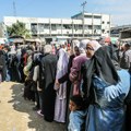 Izgladneli Palestinci provalili u skladište hrane u Gazi: Došlo do pucnjave, četiri osobe poginule