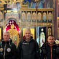 Trojica policajaca krenuli na hodočašće za "decu leptire": Ka Svetoj Gori iz Beograda: "Naš put biće dug i naporan, ali prava…
