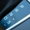 Šta znači slovo S na automatskom menjaču?