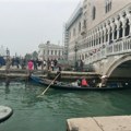 Turistkinja izazvala veliki bes domaćina: Ovo se jednostavno ne radi u Veneciji!