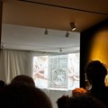 Prateći program izložbe „Dis_placement“: Razgovor Dimitrija Kokanova, Emilije Đorđević (KOIKOI) i Selene Orb u petak…