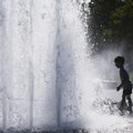 Toplotni talas u Nemačkoj: Policija u Berlinu rasporedila vodene topove da rashladi građane