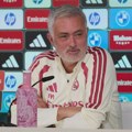 Murinjo digao buru, odgovorio u svom stilu: "Mislio sam da će ljudi iz senke..."